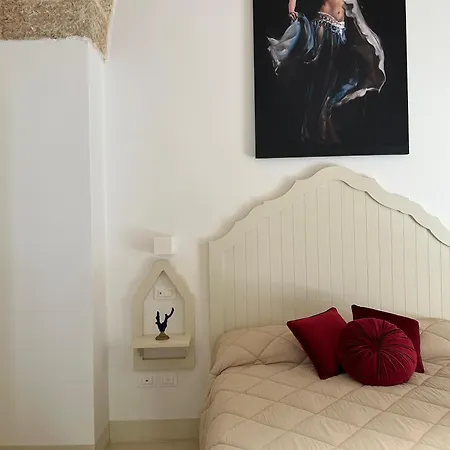 Palazzo Alma Luxury فندق مبيت وإفطار كازارانو